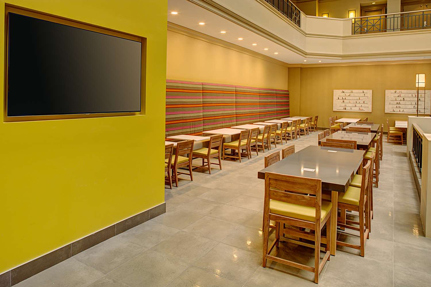 restaurant cafeteria
