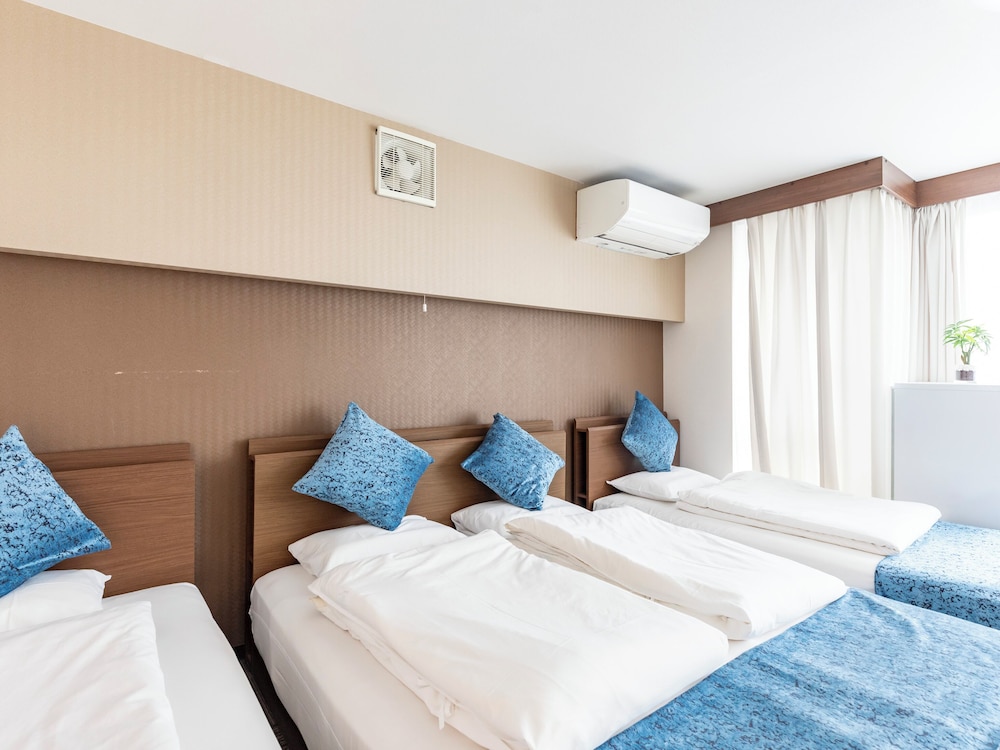 غرفة بسريرين منفصلين وسرير كينج بإطلالة على النهر، Sakuragawa Riverside Hotel 3/7