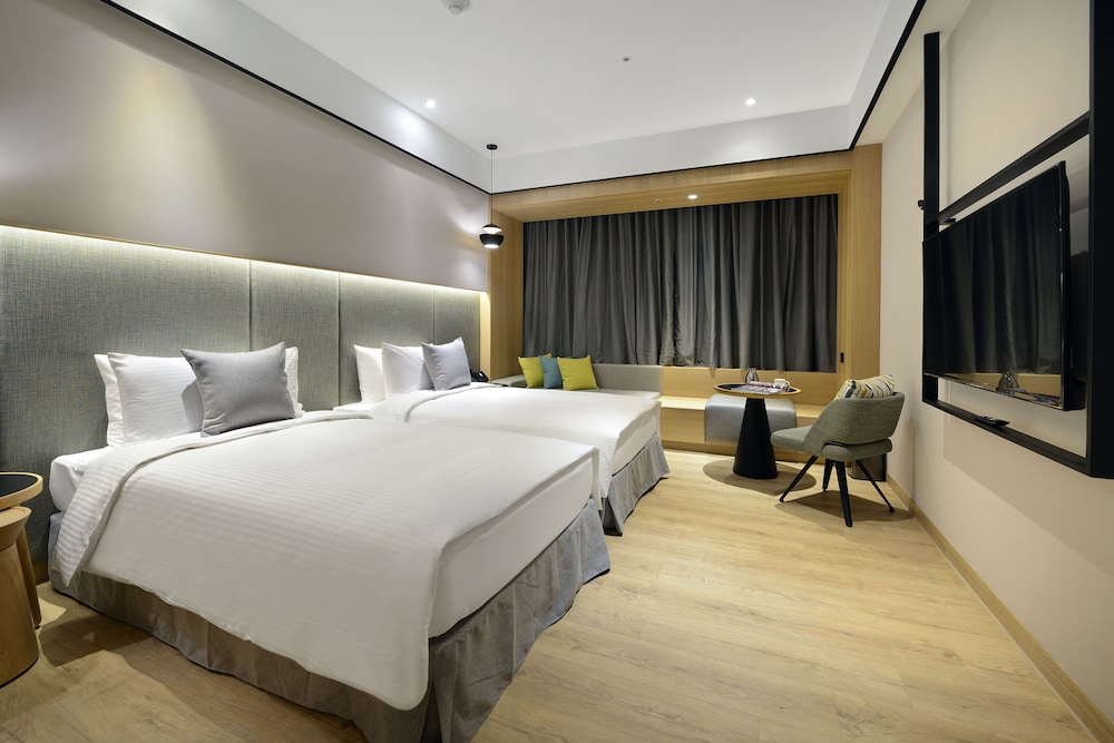 Evergreen Palace Hotel Chiayi 11/50