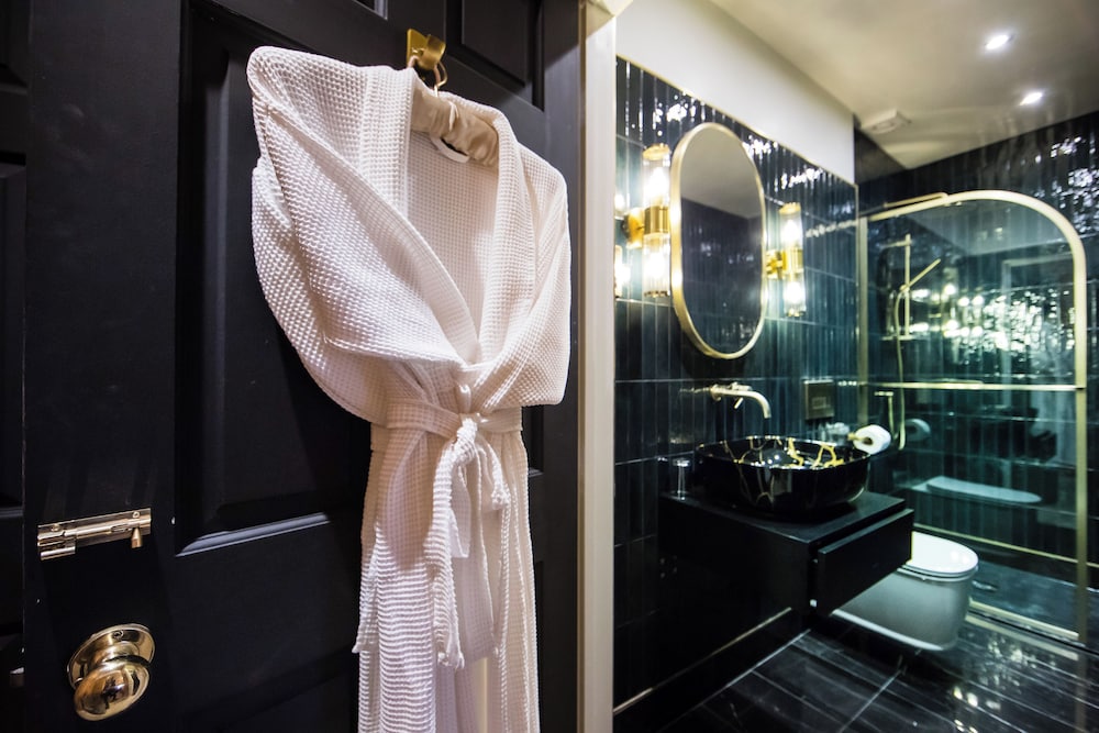 The Burgoyne Hotel 28/50