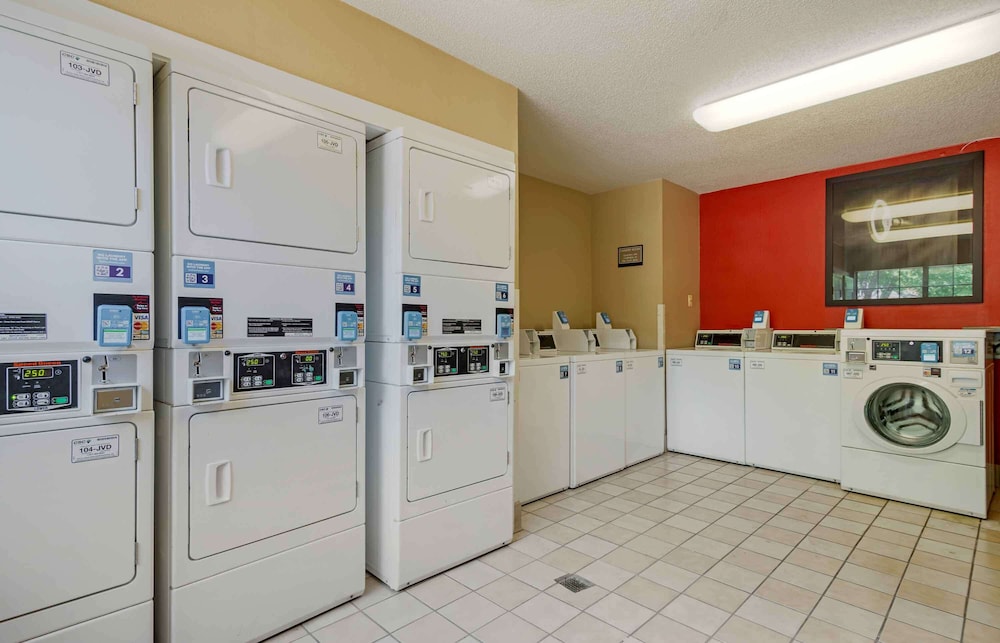 Extended Stay America - Atlanta - Cumberland Mall 9/50