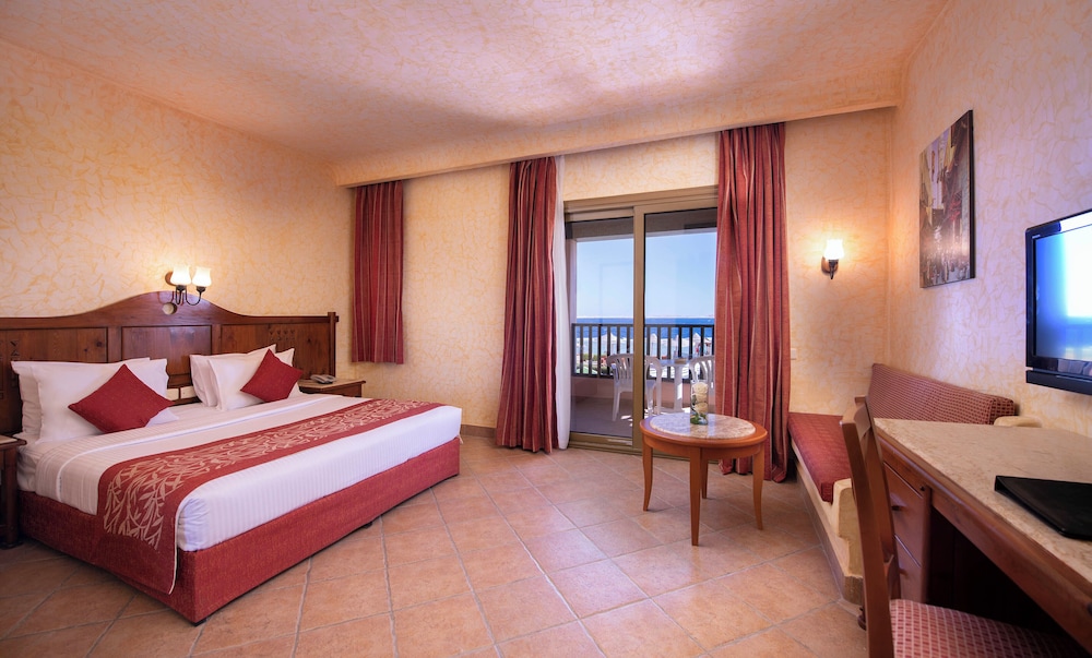 Charmillion Sea Life Resort 18/73