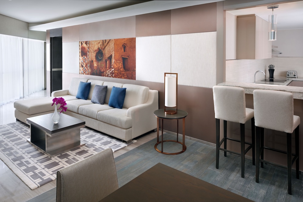 Hyatt Regency Dubai Creek Heights Residences 49/73