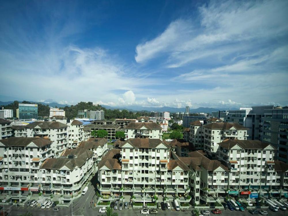 Promenade Hotel Kota Kinabalu 30/67