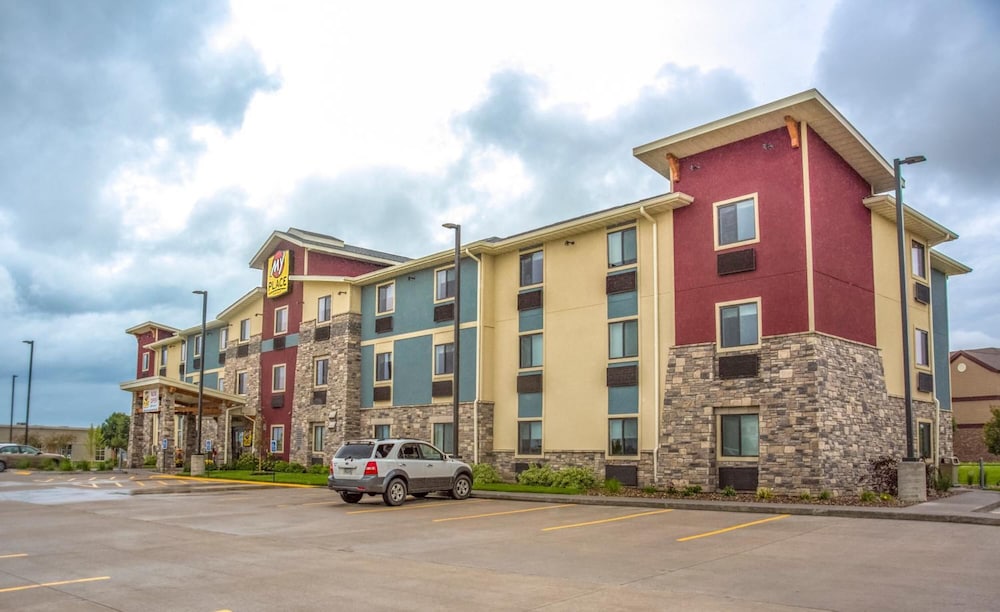 My Place Hotel Davenport/Quad Cities IA 3/41