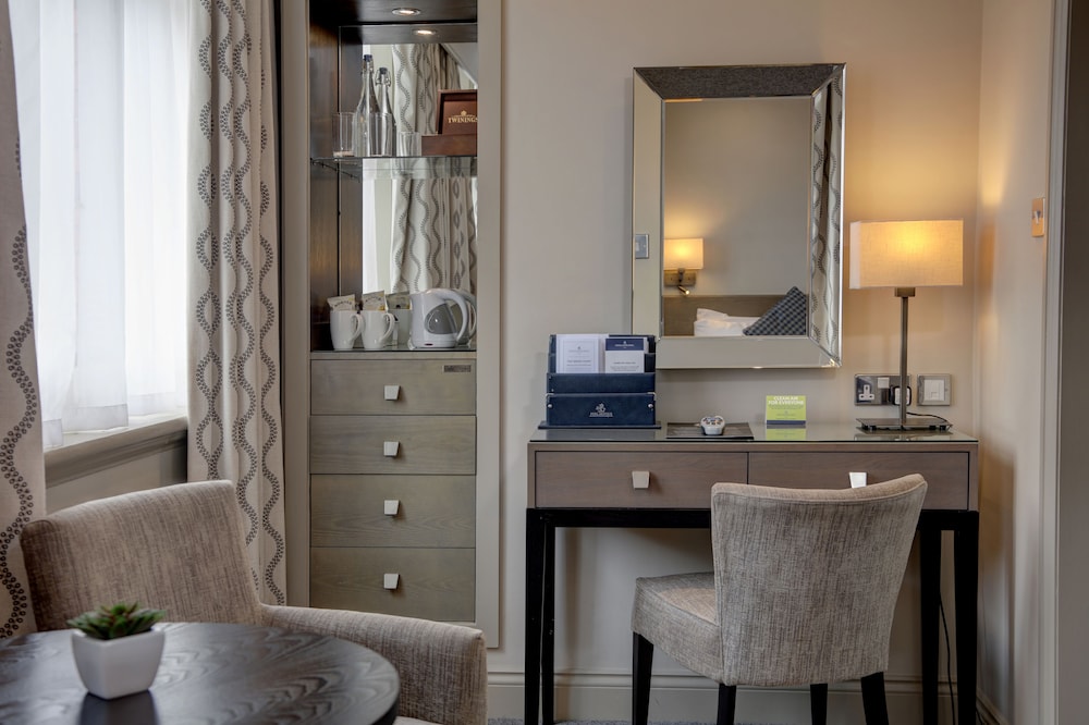 Crown And Mitre Hotel Sure Hotel Collection By Best Western 74/74