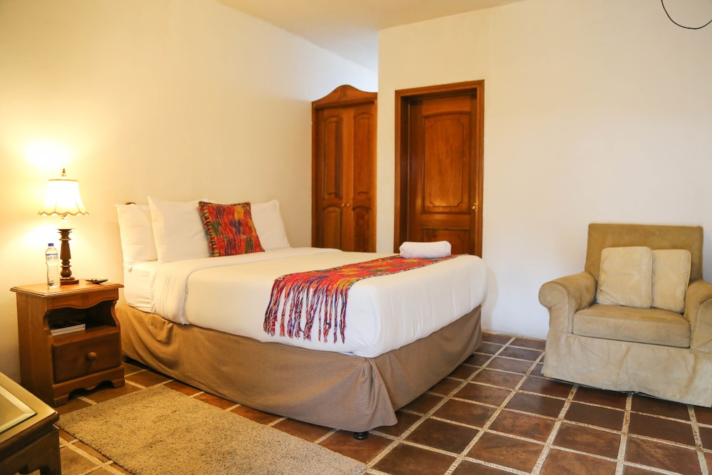 EL CARMEN SUITES 10/35