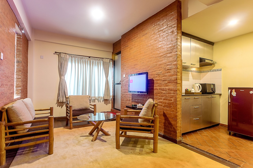 Gaju Suite Hotel 43/70