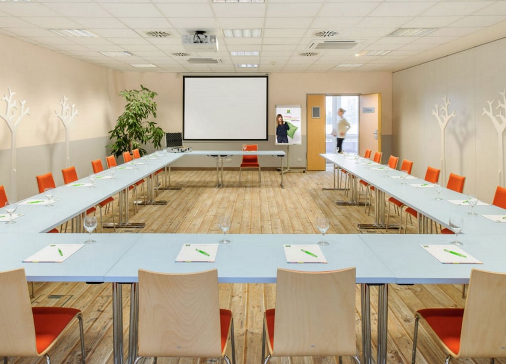 ibis Styles Orange 48/55
