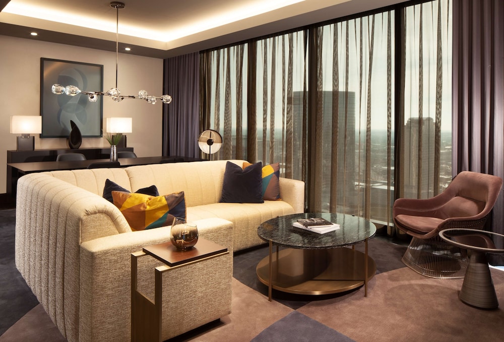 Grand Hyatt Nashville 47/73
