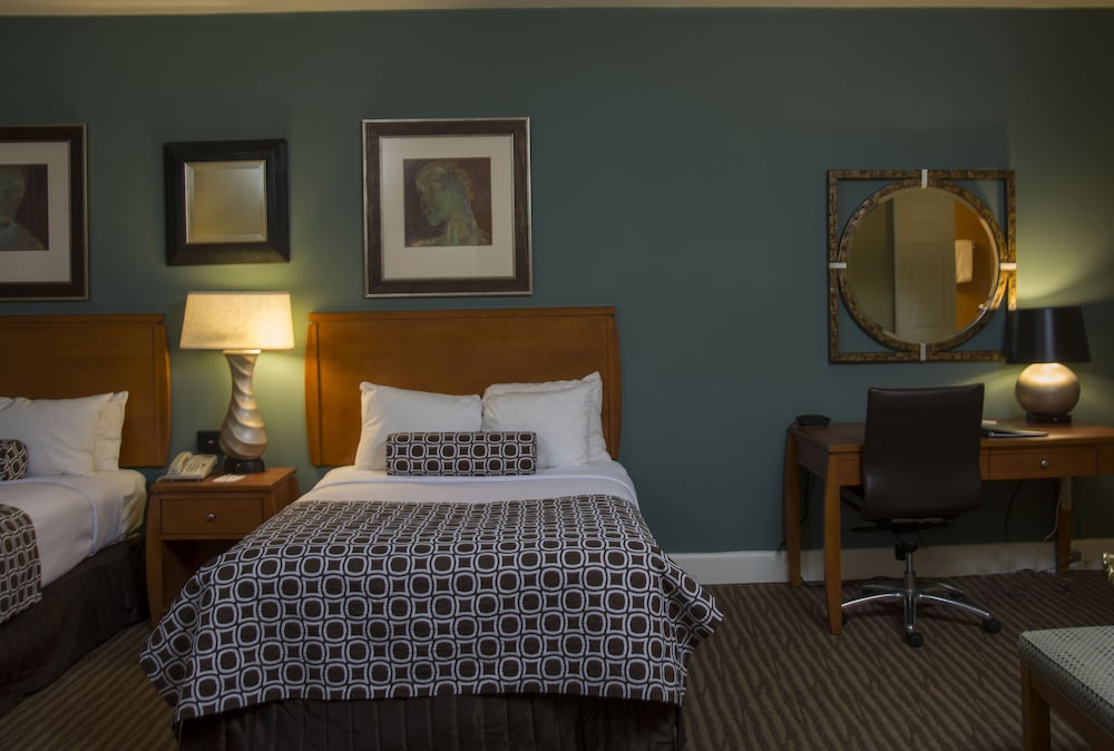 The Rockville Hotel, a Ramada by Wyndham 15/50