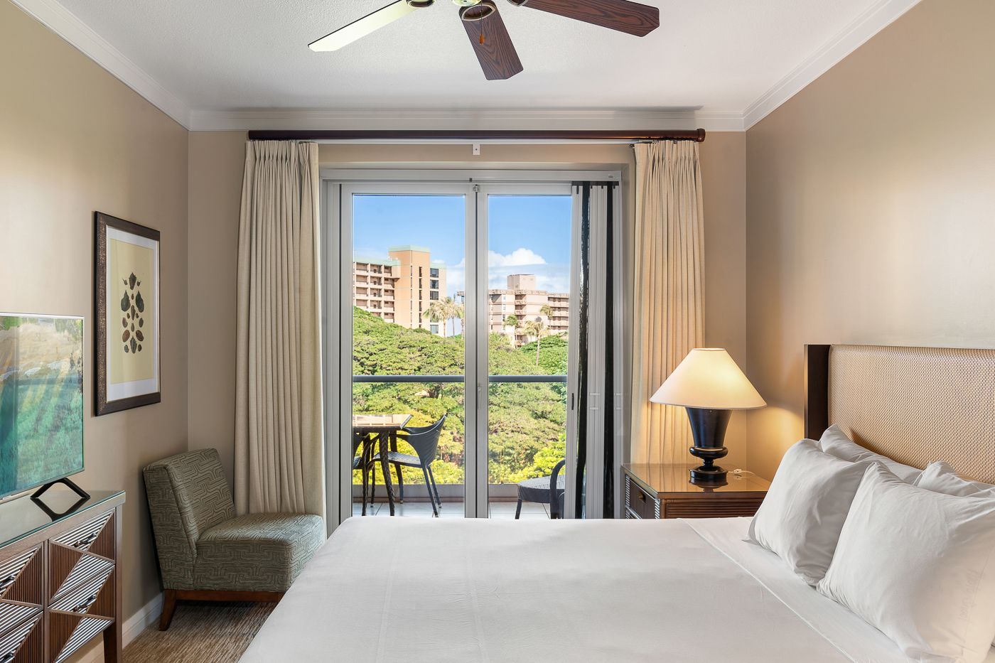 1 Bedroom, Resort View, Den