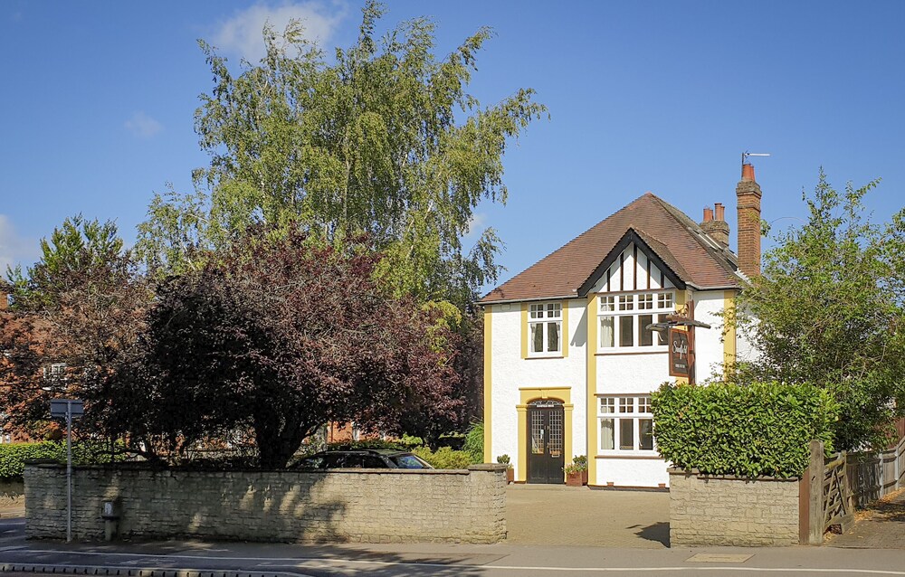 Sandfield House 19/29