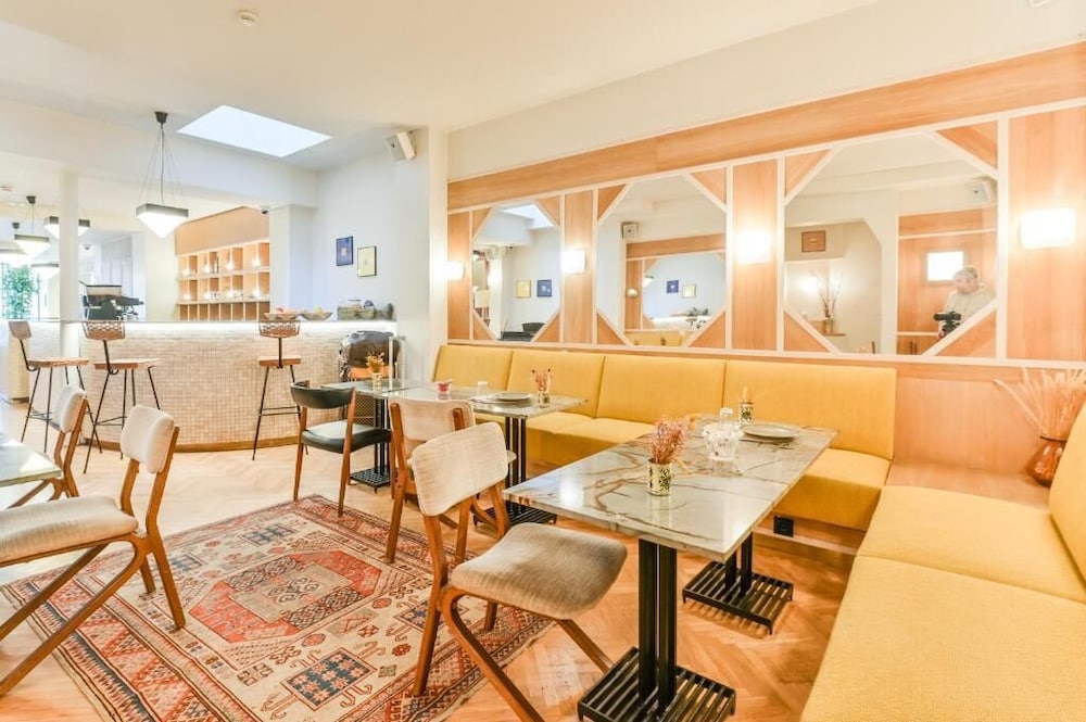 Hotel Habituel 53/63