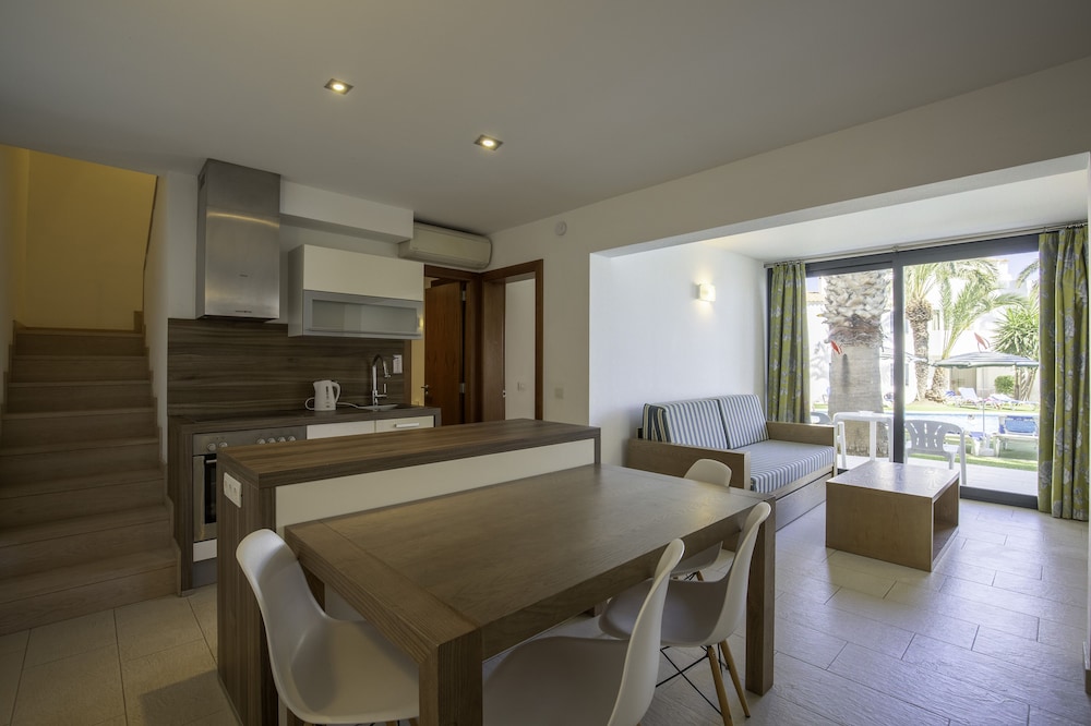 Aparthotel Vibra Blanc Palace 42/65