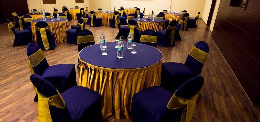 DNC Shevaroys Resorts & Spa 6/22