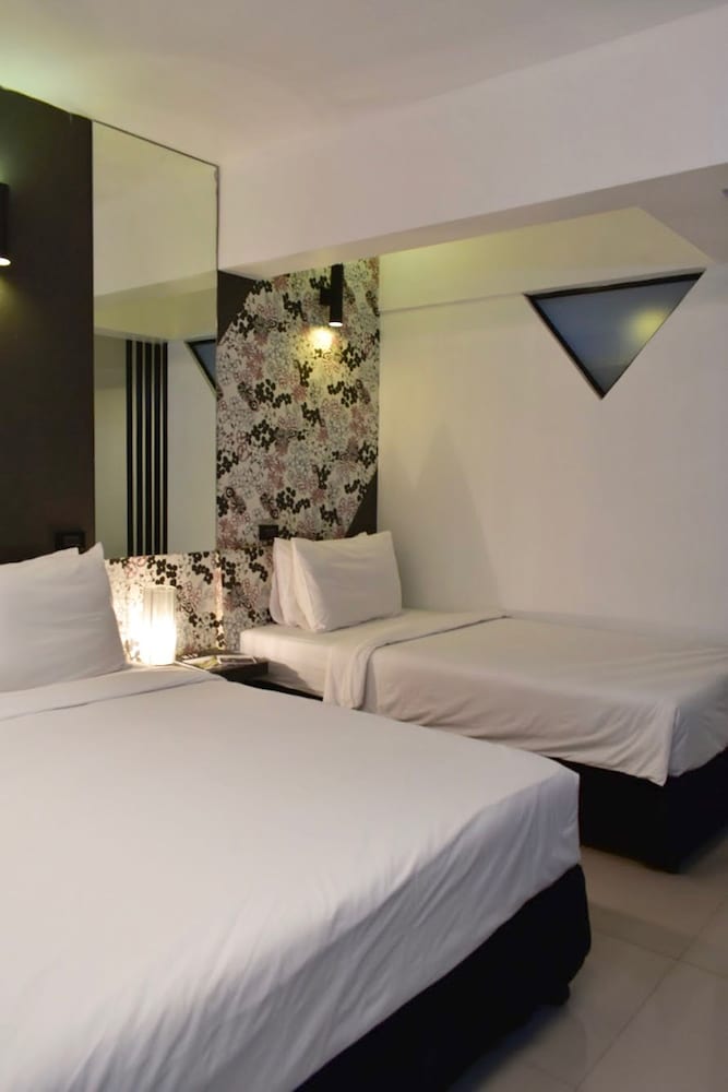 Loyy Hotel 19/53