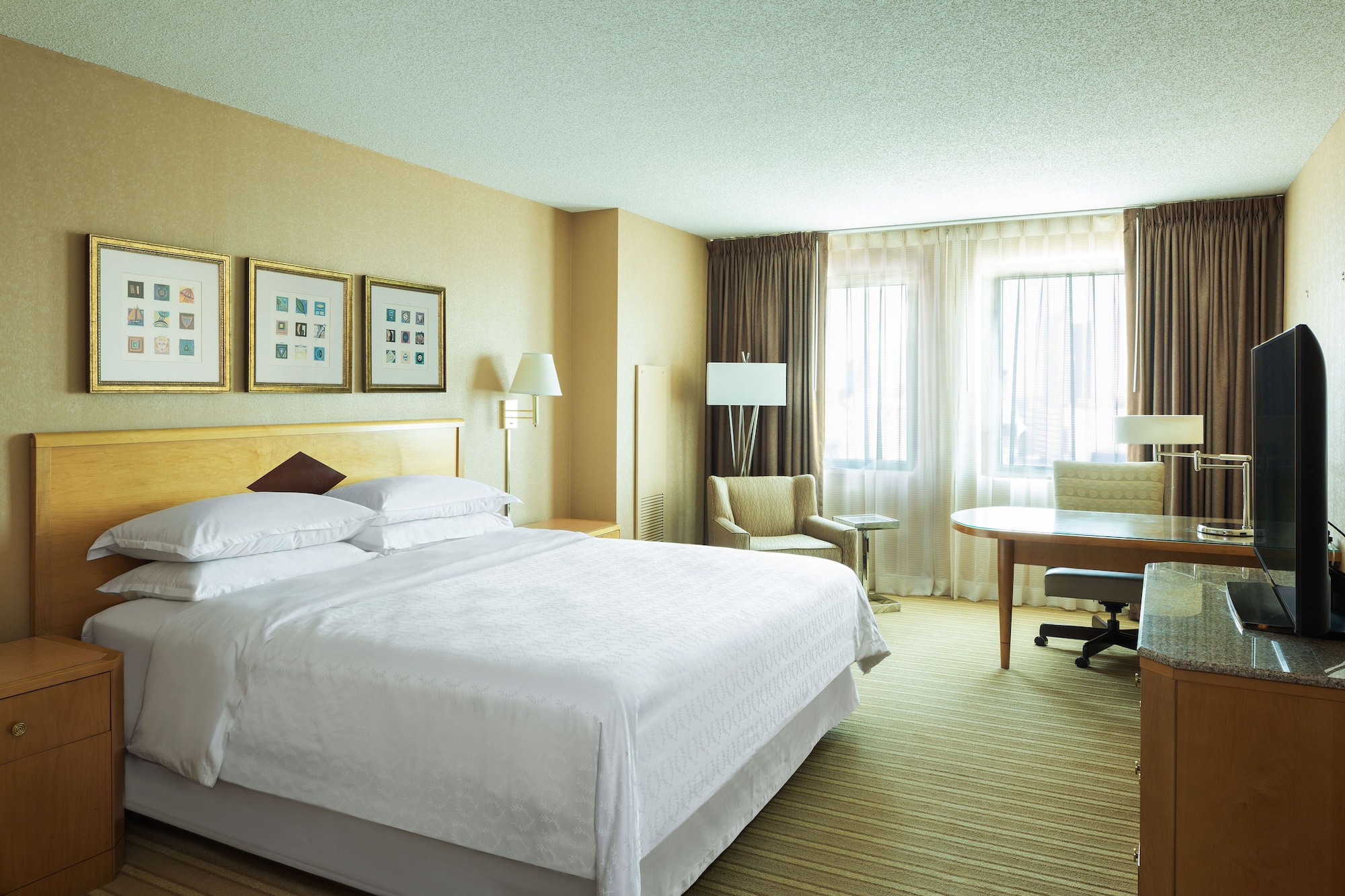 Room at Sheraton Atlantic City Convention Center Hotel, ATLANTIC CITY - NJ