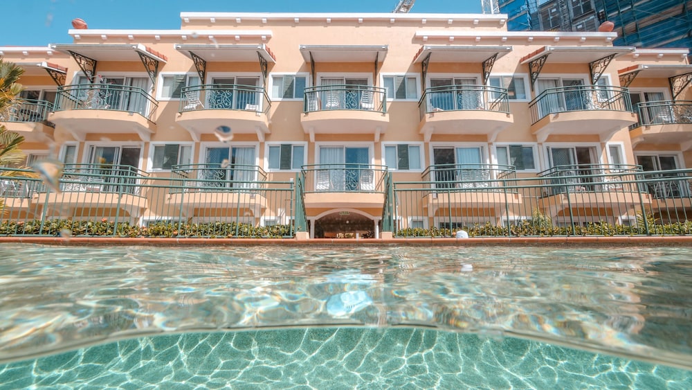 Il Palazzo Boutique Apartment Hotel 3/50