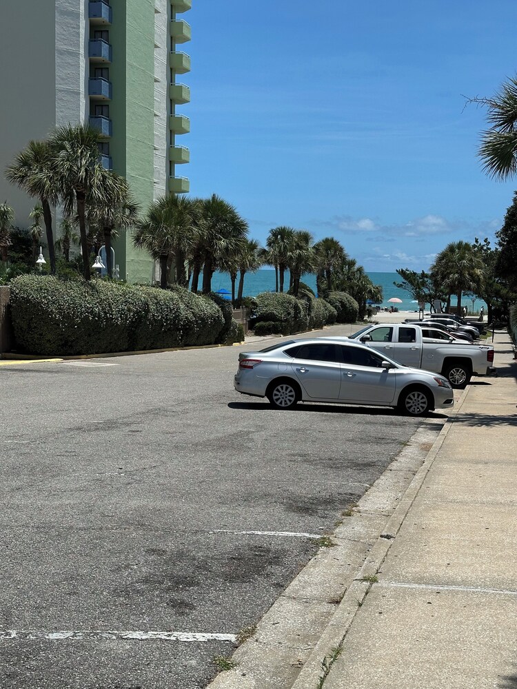 Capital O Sunset Waves Hotel Myrtle Beach Oceanfront 54/63