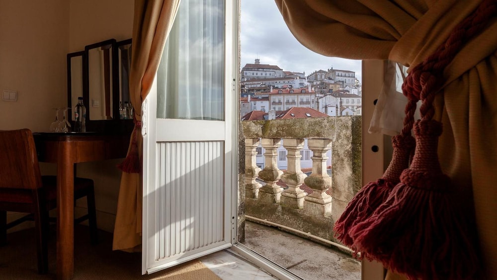 Astoria Coimbra 33/69