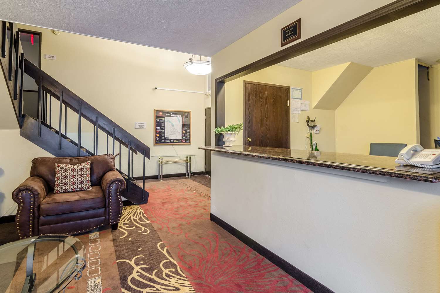 Rodeway Inn Mitchell 7/44