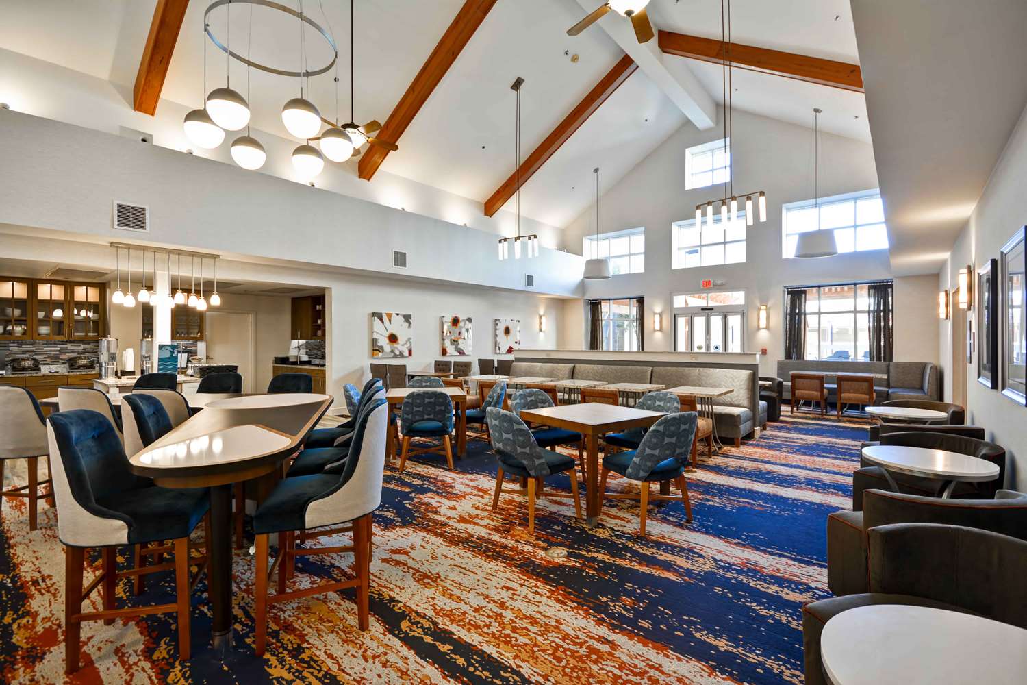 restaurant cafeteria