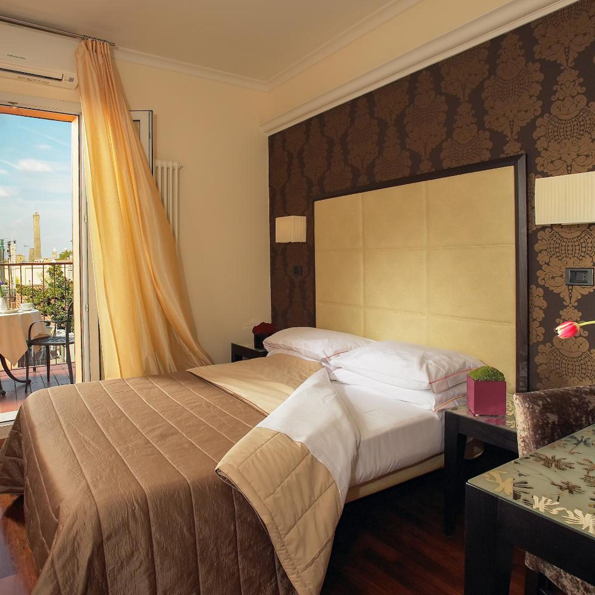 غرفة مفردة بشرفة، Touring Hotel Bologna 5/10
