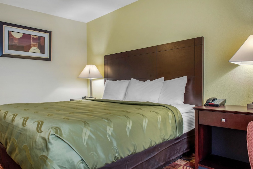 Quality Inn Bloomington Near University 16/39