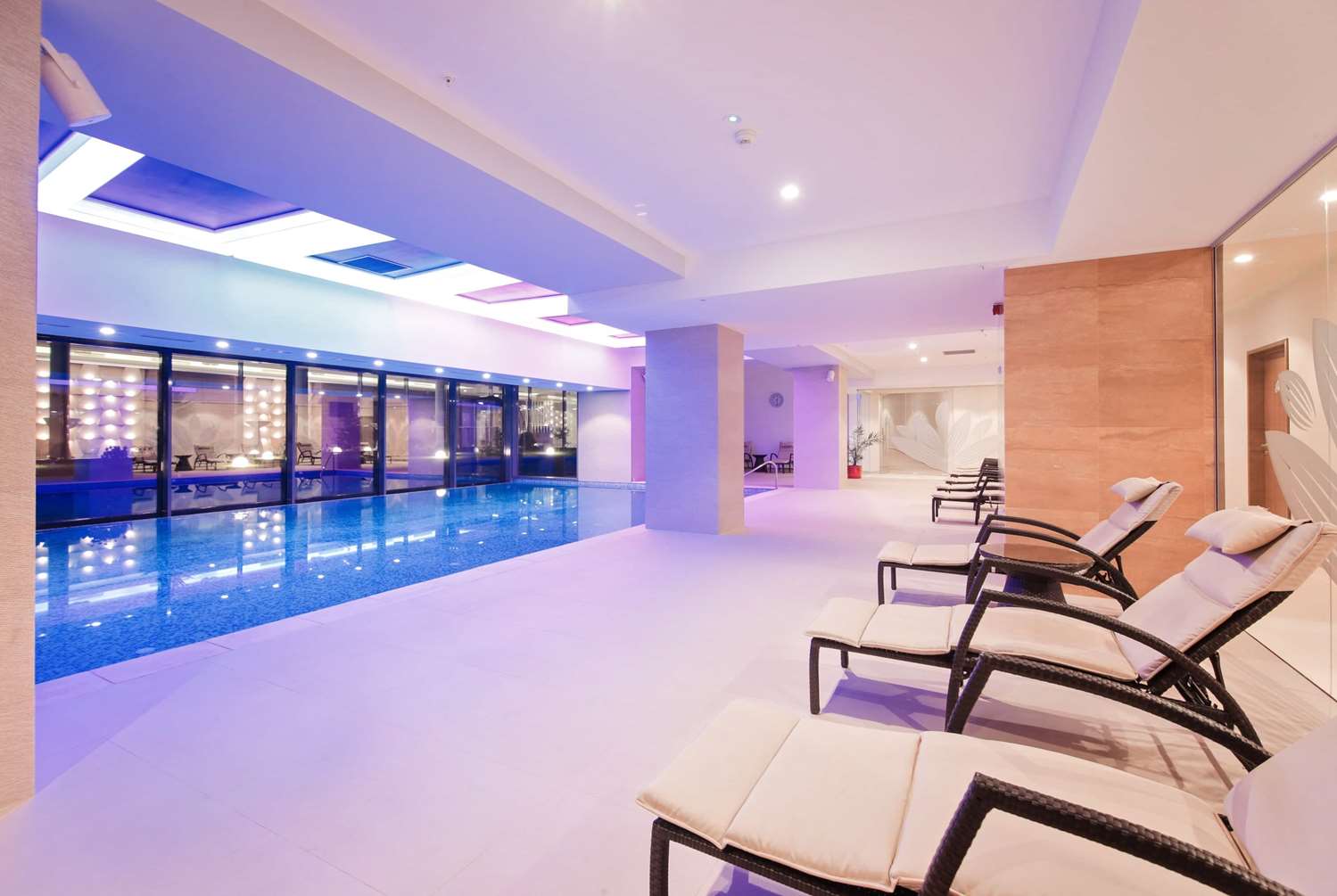Ramada Plaza by Wyndham Craiova 10/34