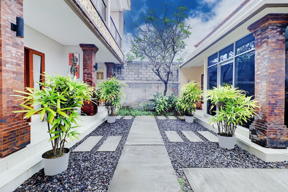 Collection O Bali Sanur near Bali Mandara Hospital 37/38