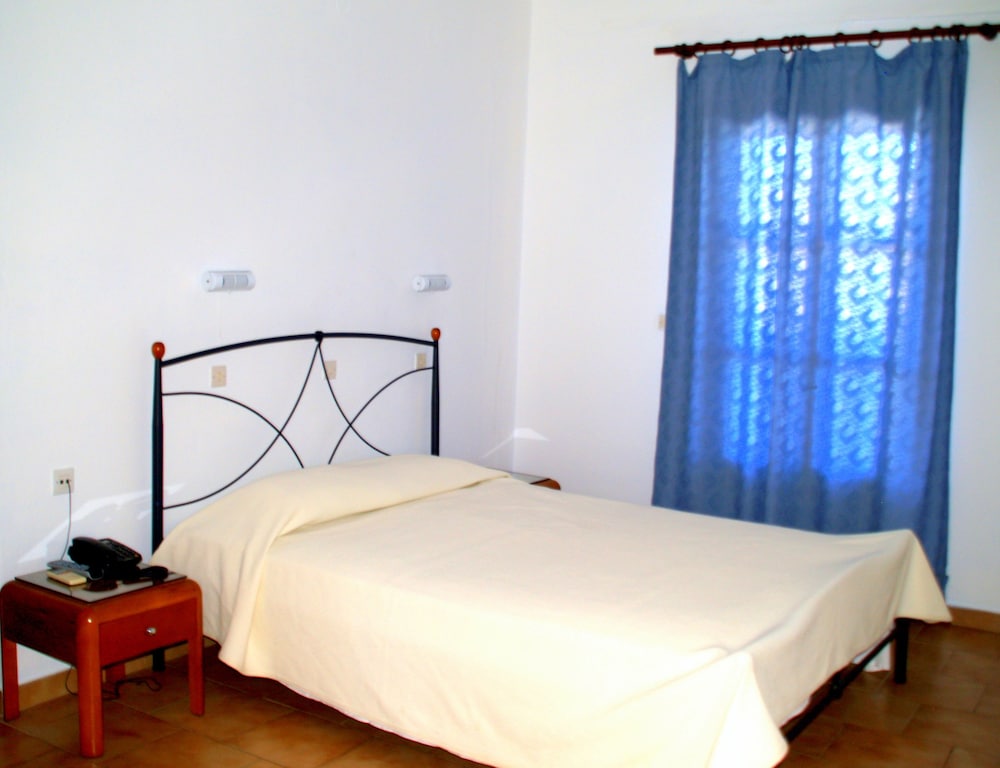 Blue Bay Hotel 22/63