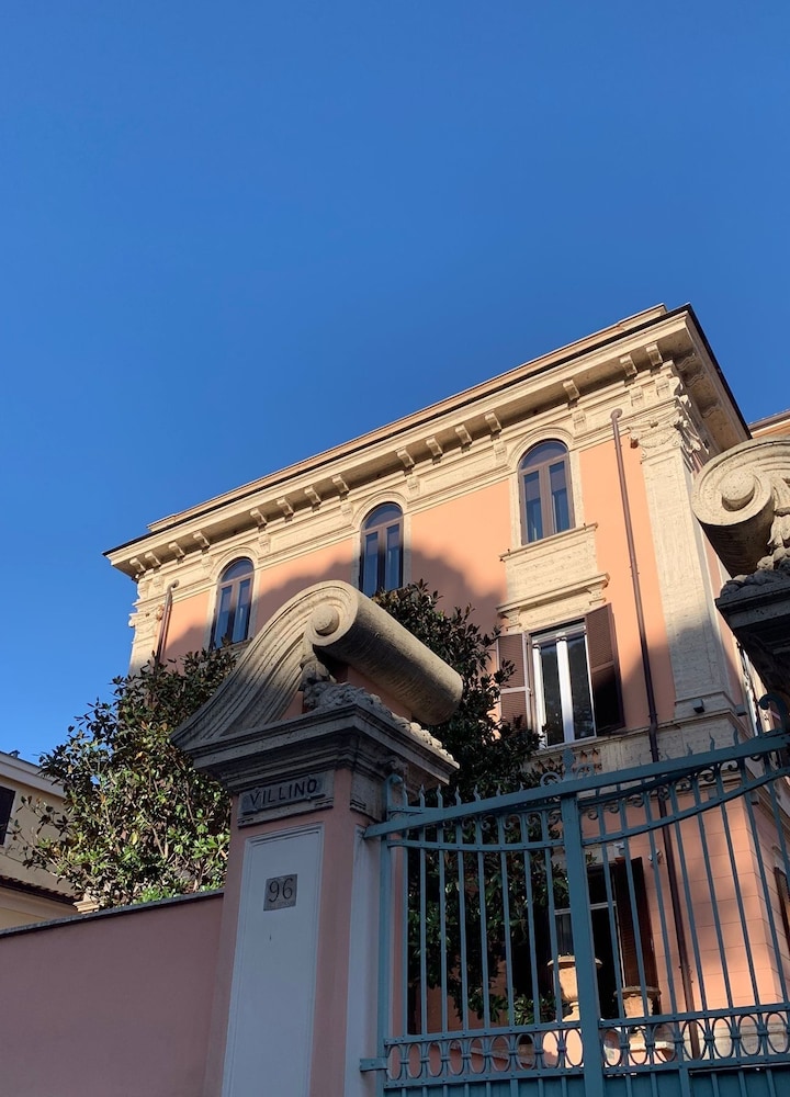 Eccelso Hotel 1/68