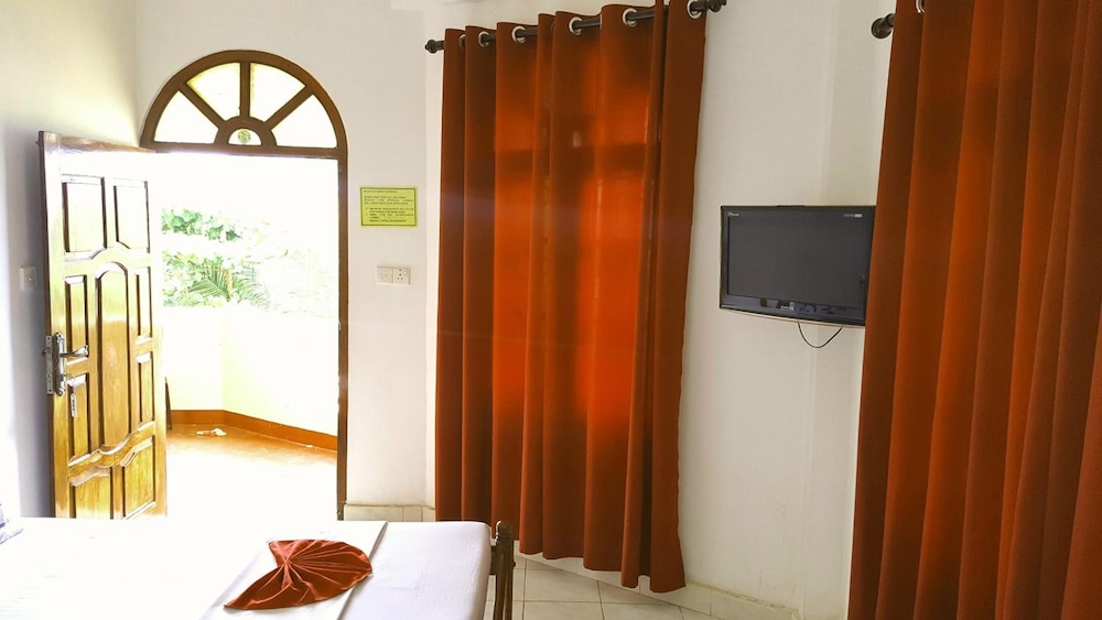 Sea View Beach Hotel 20/47