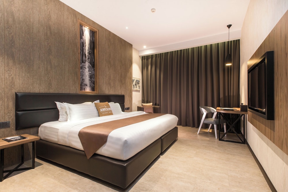 Superior Room.