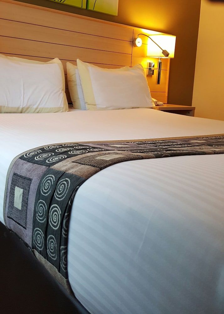 Crystal Hotel 16/39