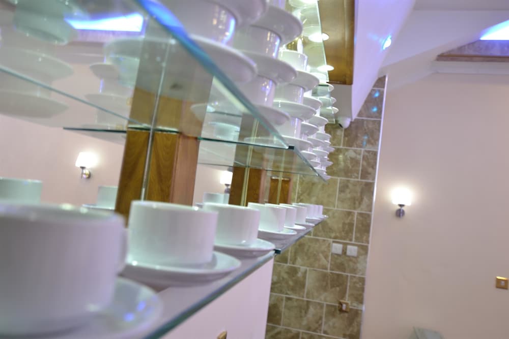 Best Western Greater London Hotel 18/52