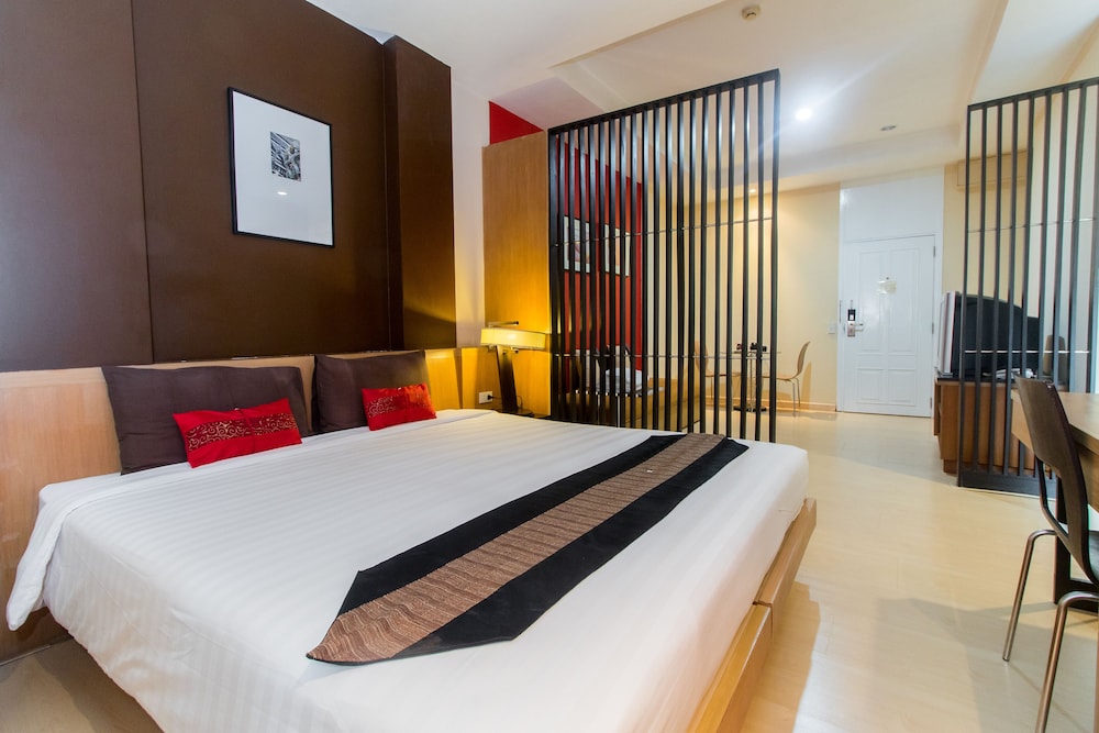 استوديو ديلوكس بسرير كينج بمطبخ، Silom Convent Garden 3/7
