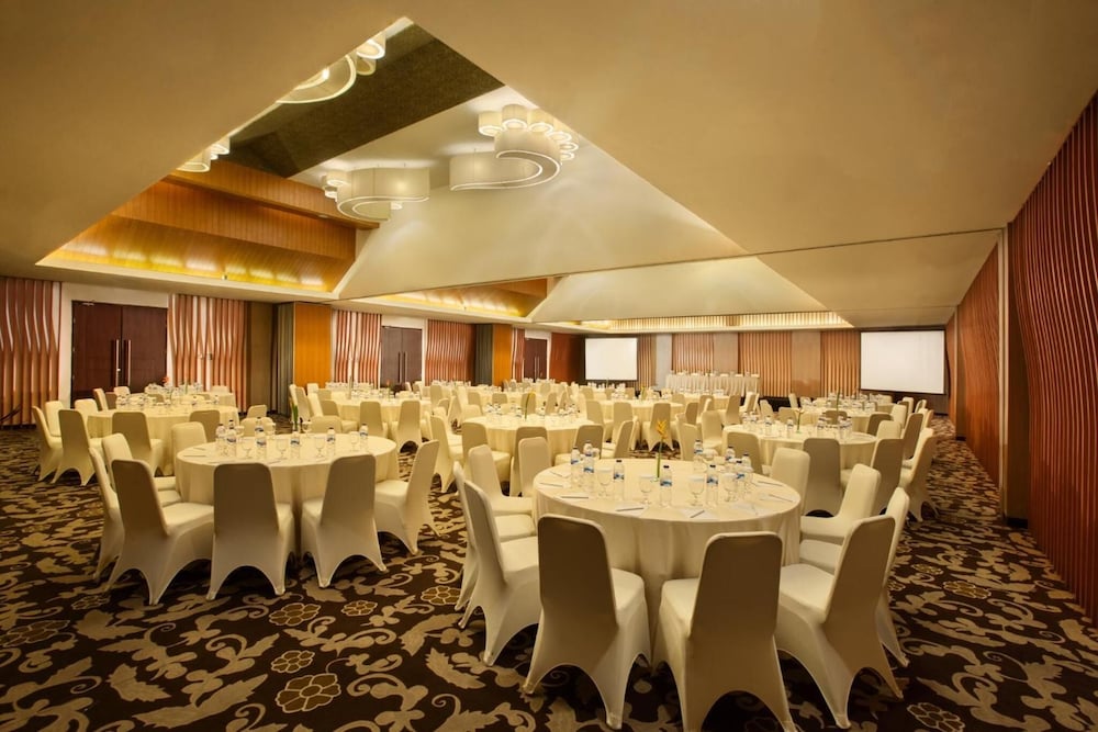 Hotel Santika Banyuwangi 38/50