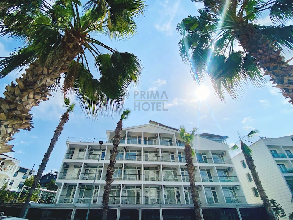 Prima Hotel 4/70