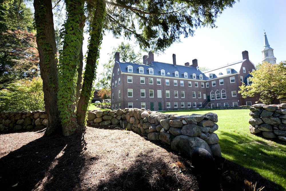 Andover Inn 37/39