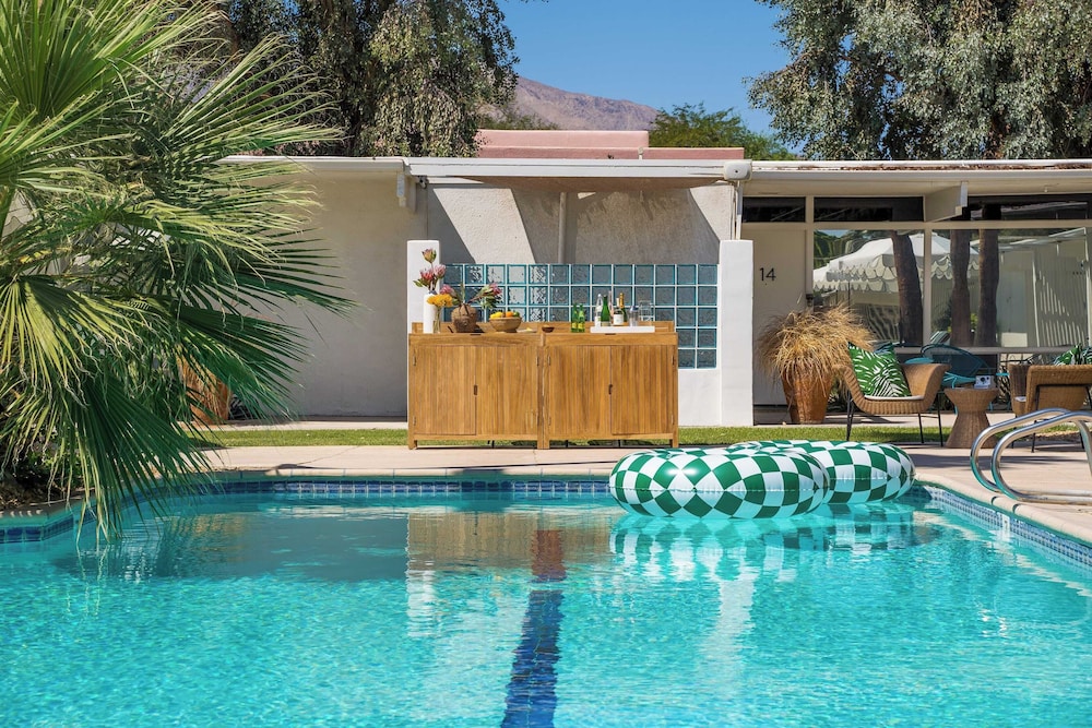 The Monkey Tree Hotel - Adults Only 4/50