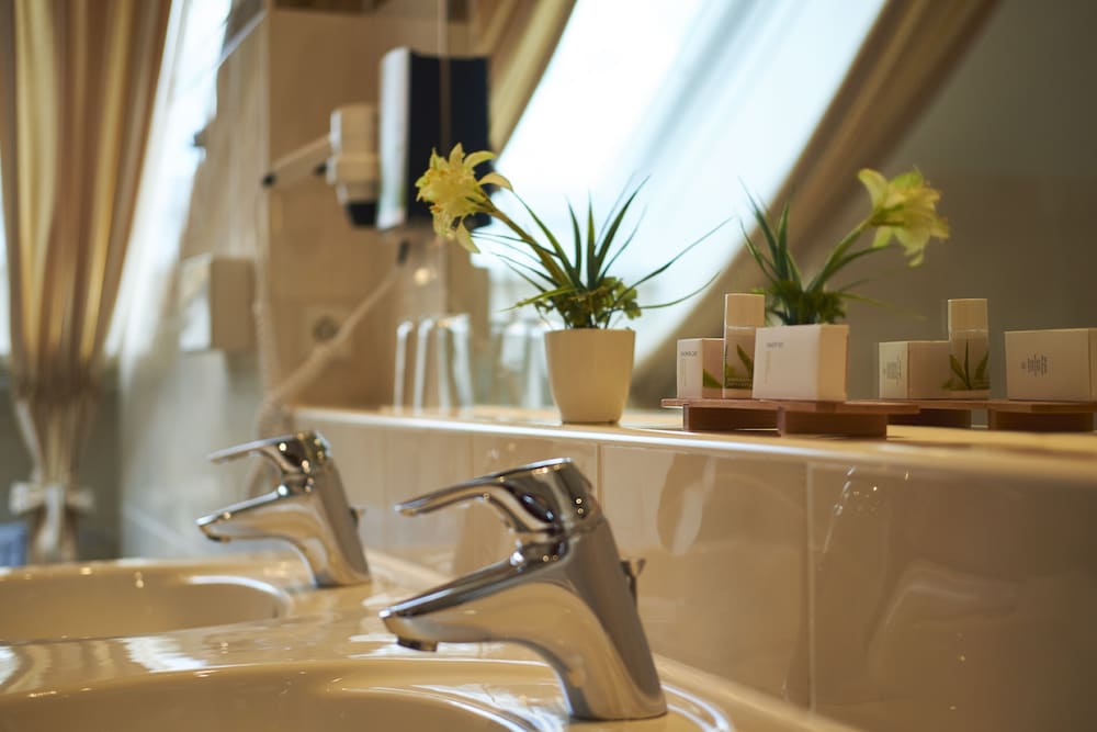 Hotel Concorde Munchen 6/49