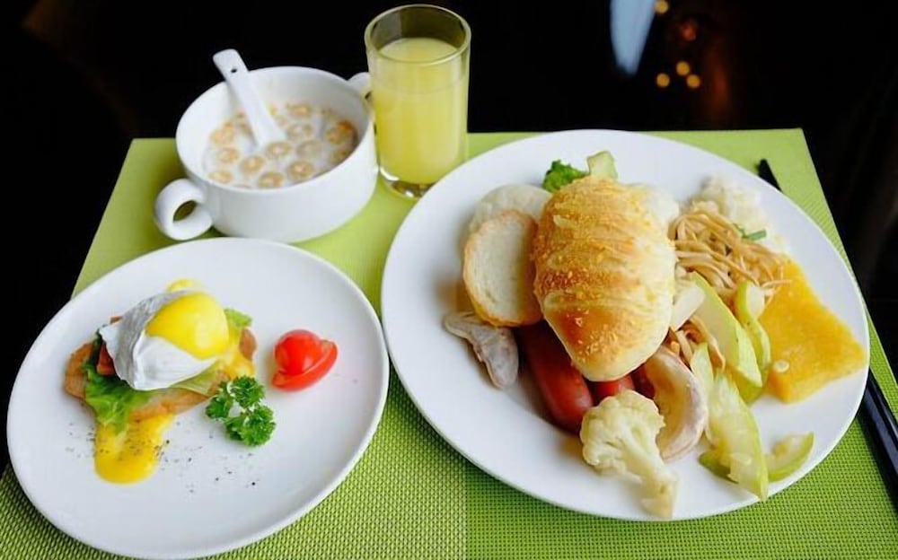 Sanya Serenity Coast Marina Hotel 38/61