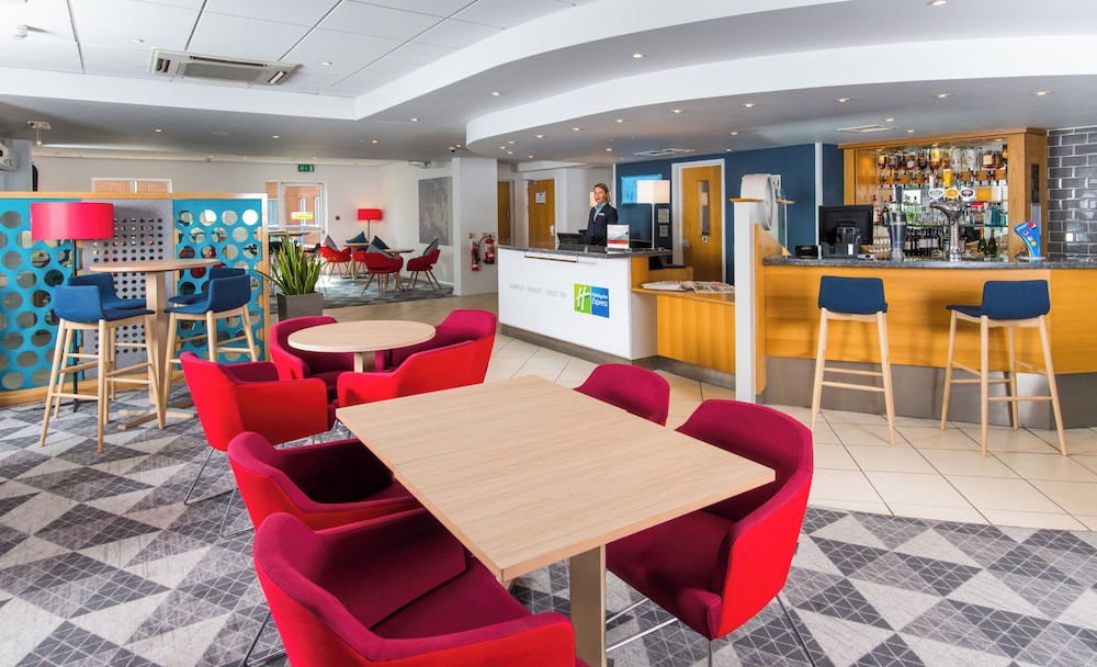 Holiday Inn Express Southampton West 46/64