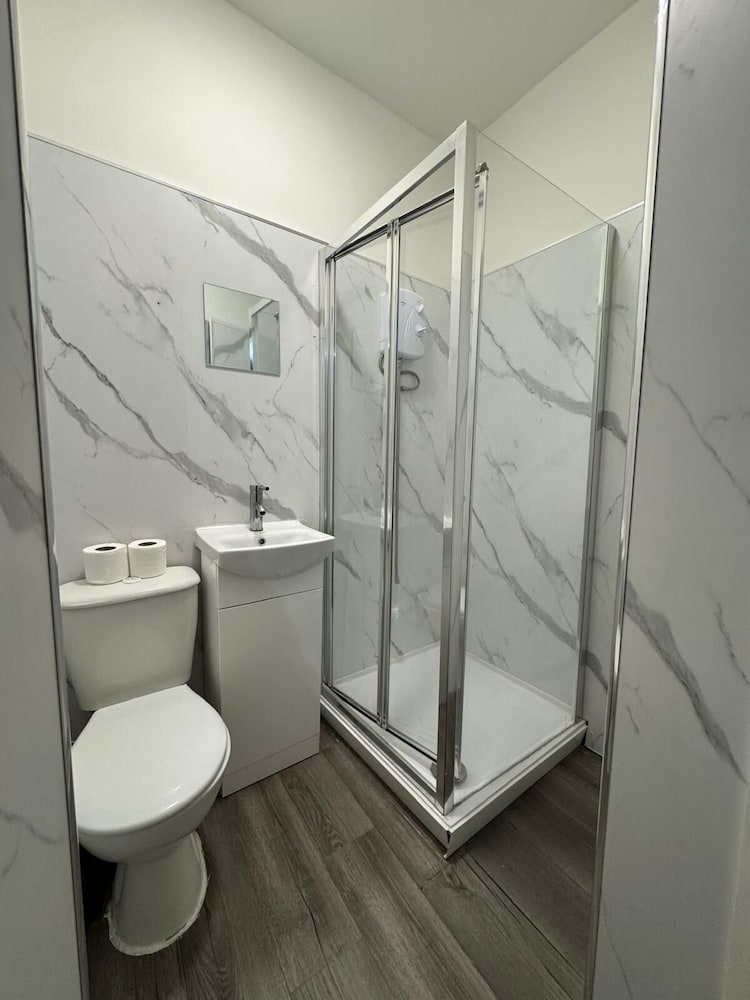 OYO Weaste Hotel 44/50