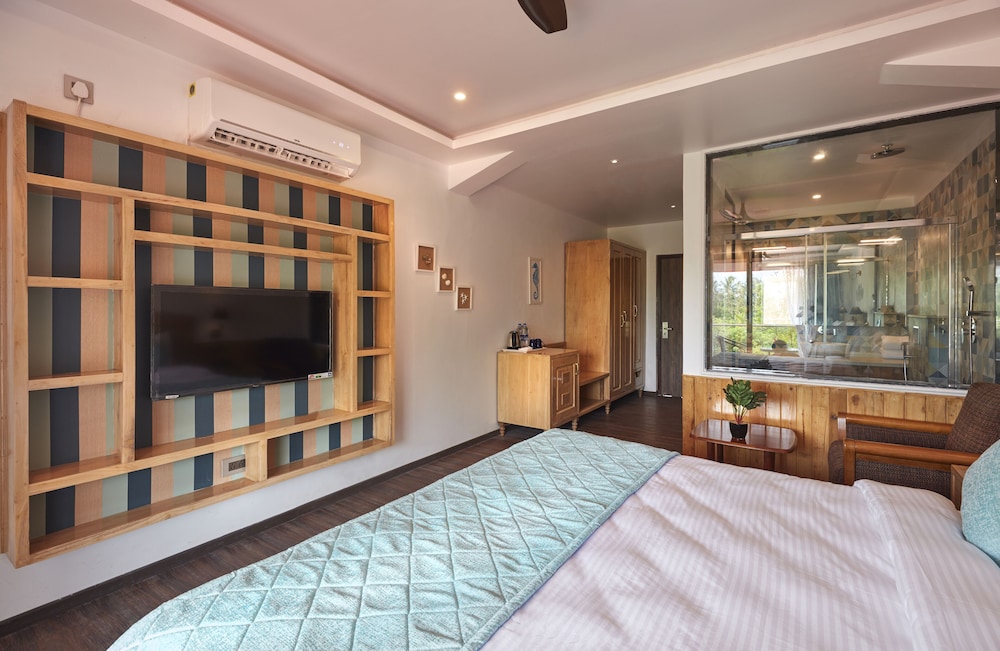 Sea Queen Beach Resort and Spa 32/69