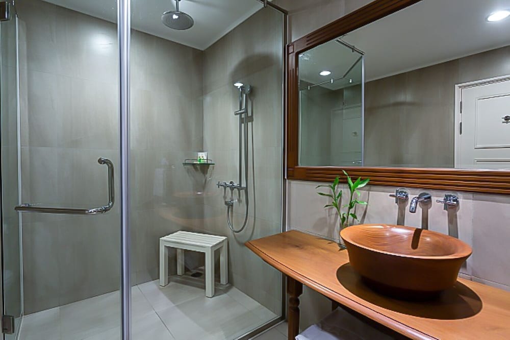 غرفة ديلوكس بسريرين منفصلين، Sokha Phnom Penh Hotel 8/10