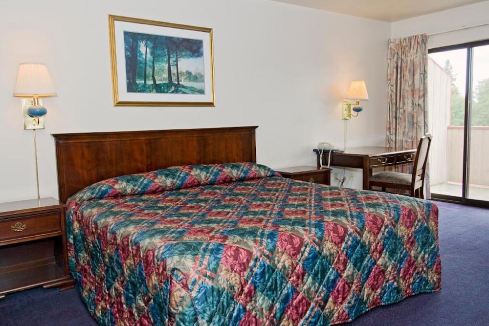 Sequim Bay Lodge 14/43