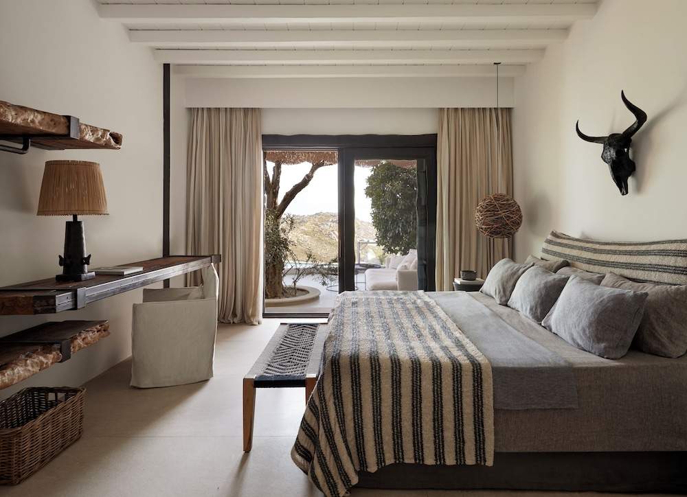 Myconian Panoptis Escape - Small Luxury Hotels of the World 10/50